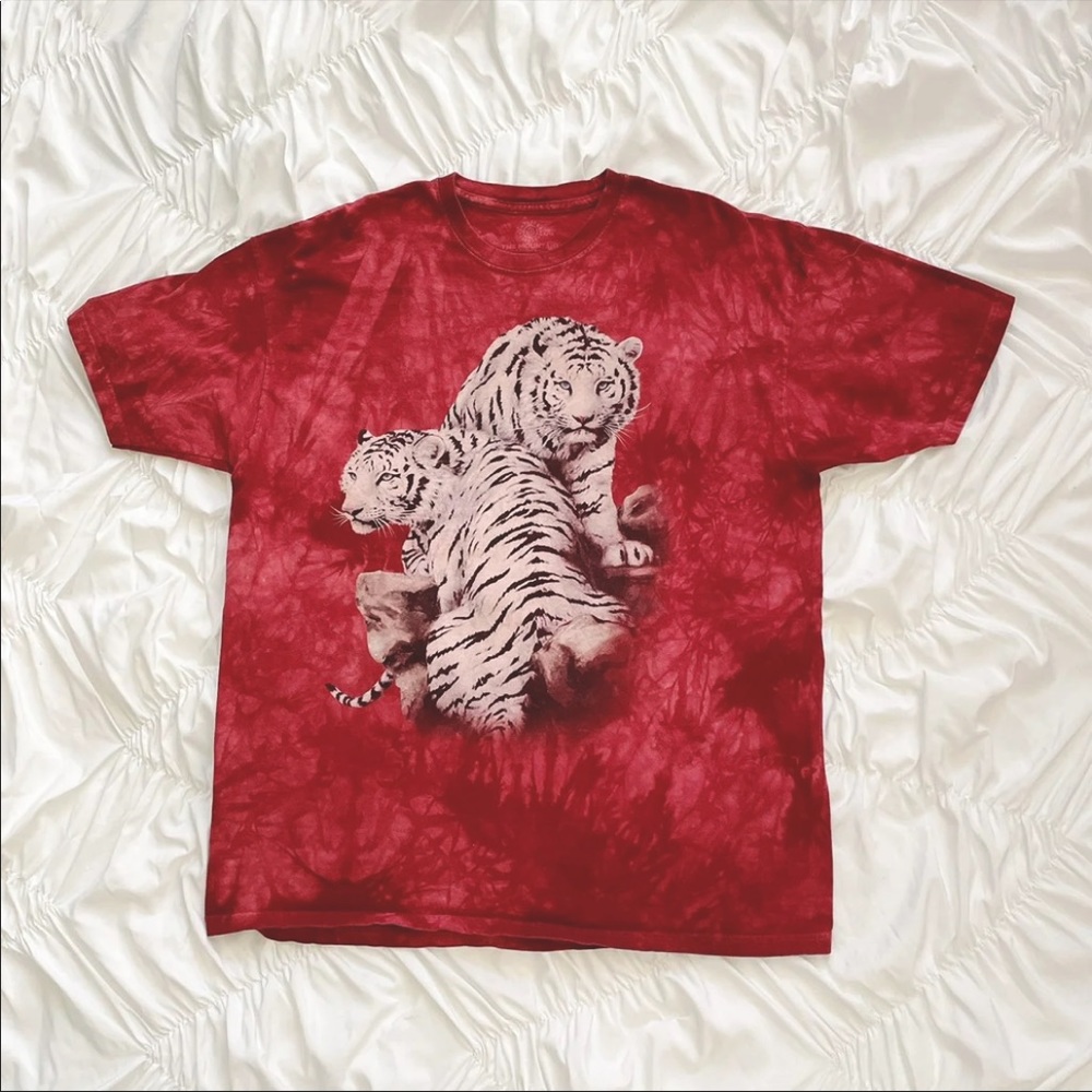 the mountain white tiger tie dye tee